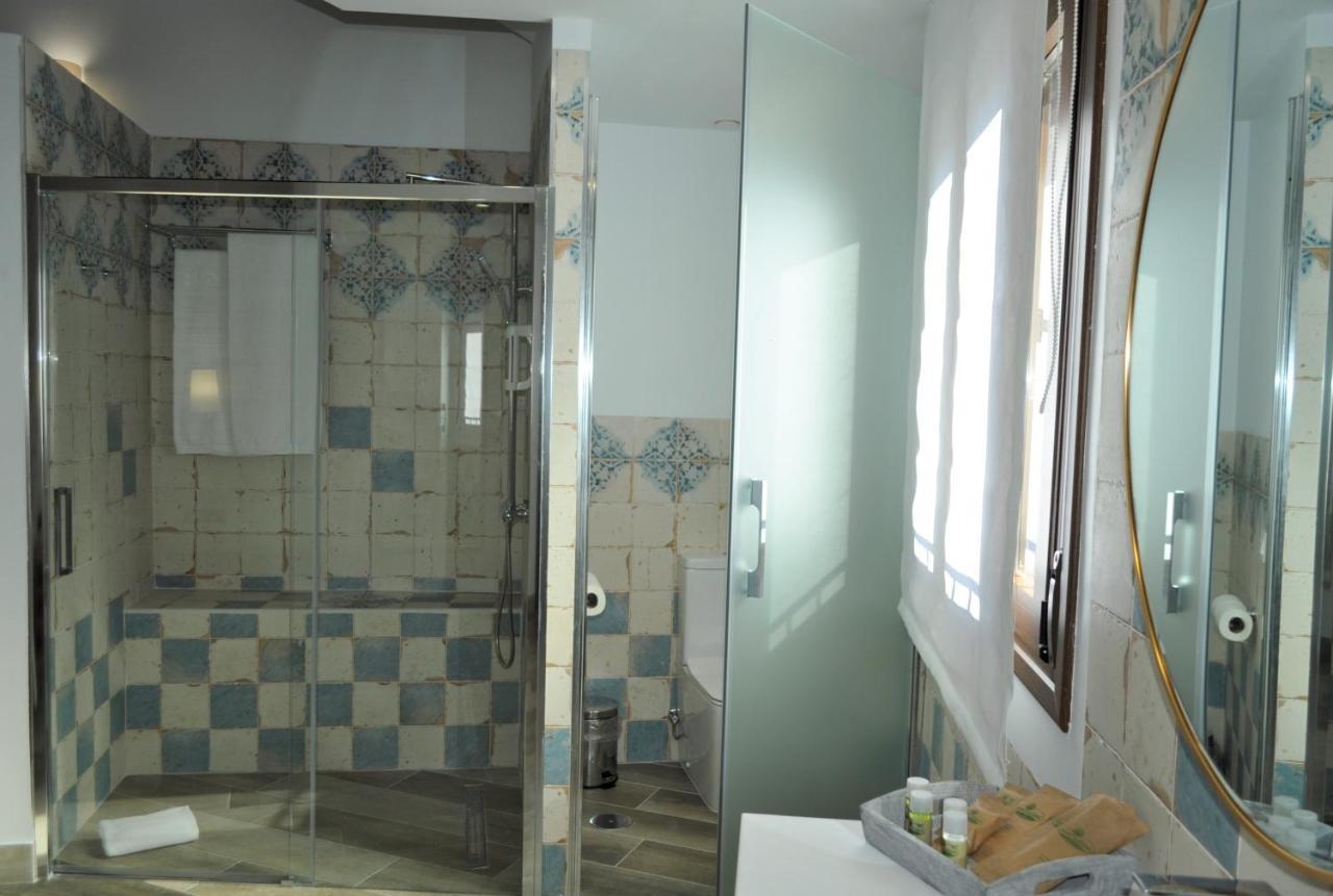 Hostal Restaurante Villa De Брихуега Екстериор снимка
